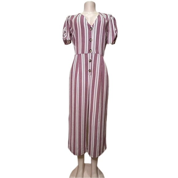 Band of Gypsies Purple and White Jumpsuit with Puff Sleeves - Picture 2 of 13